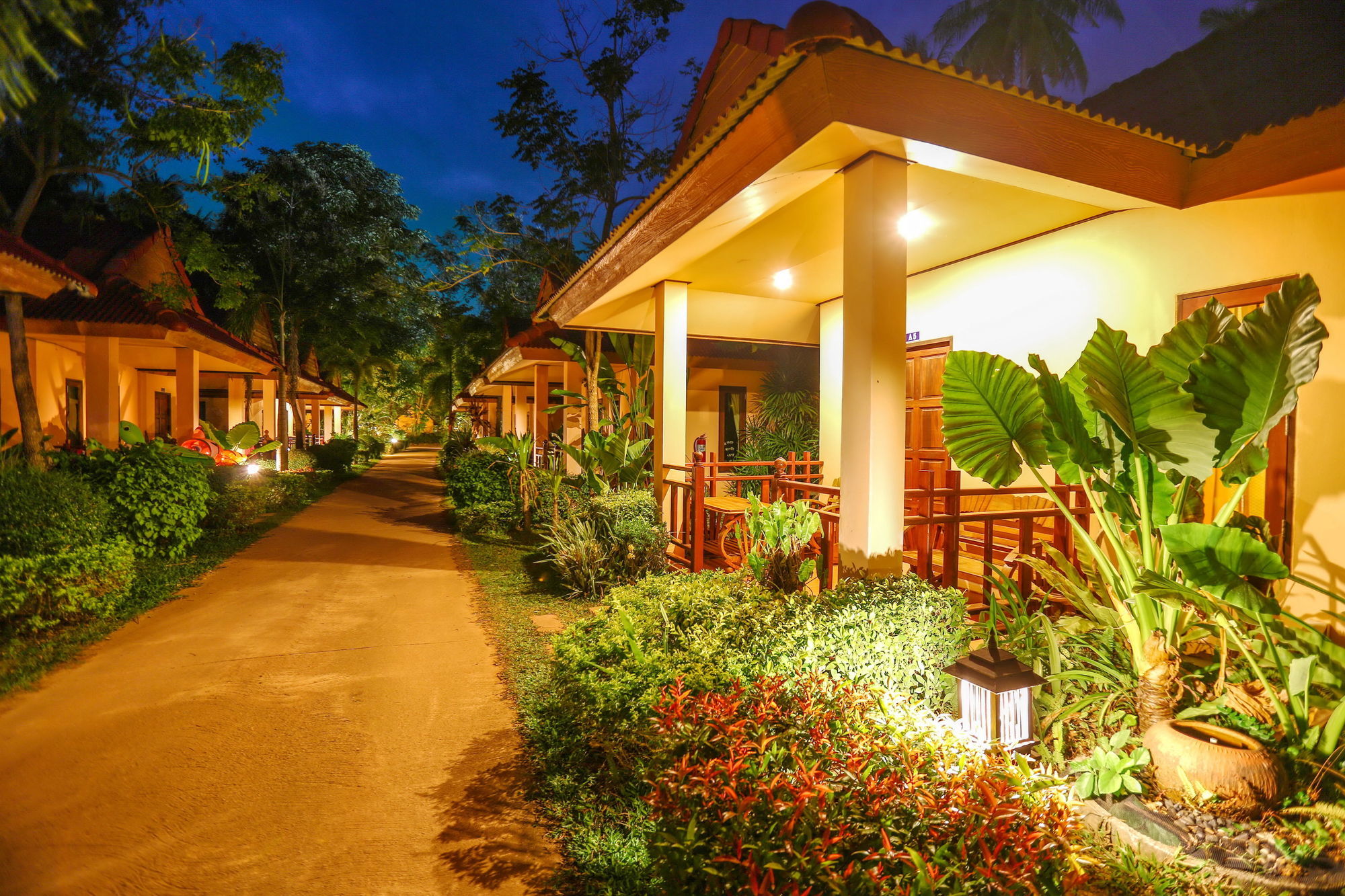 Lanta Pavilion Resort - Ko Lanta Dış mekan fotoğraf
