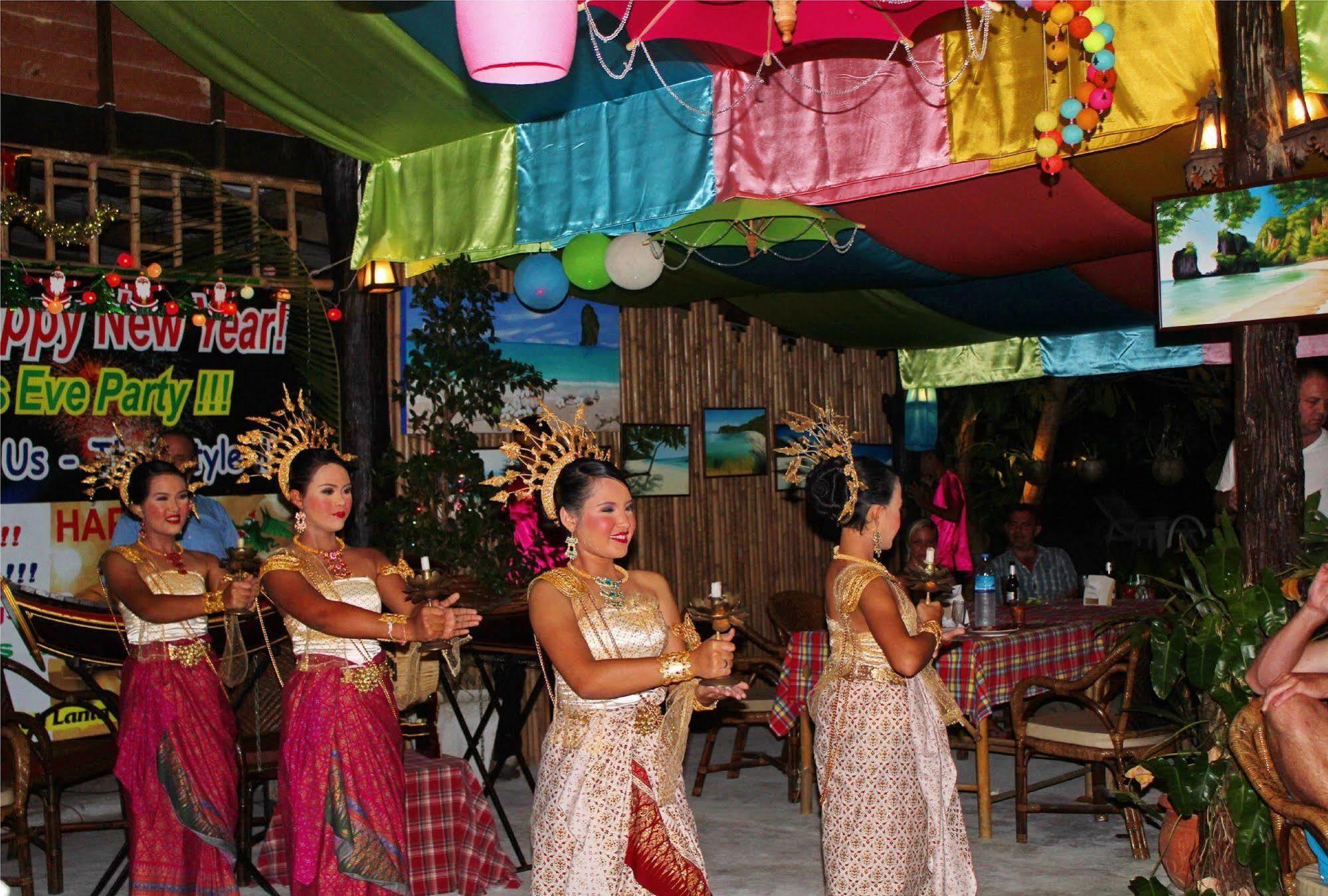 Lanta Pavilion Resort - Ko Lanta Dış mekan fotoğraf